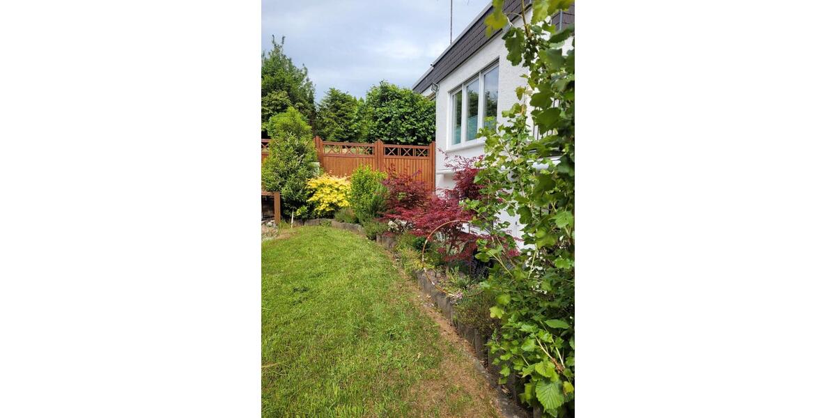 Mehrfamilienhaus, Wohnhaus Iserlohn Letmathe - 6 Zimmer, 242 m&sup2;, 1.650&euro; | Angebot:26575901