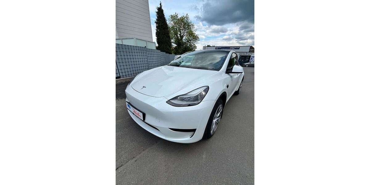 Tesla Model Y 43.200 km 33.600 &euro; Bochum 44803