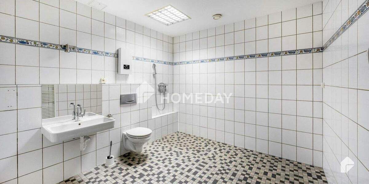 Etagenwohnung Wetter (Ruhr) Alt-Wetter - 6 Zimmer, 228 m&sup2;, 198.000&euro; | Angebot:25798392