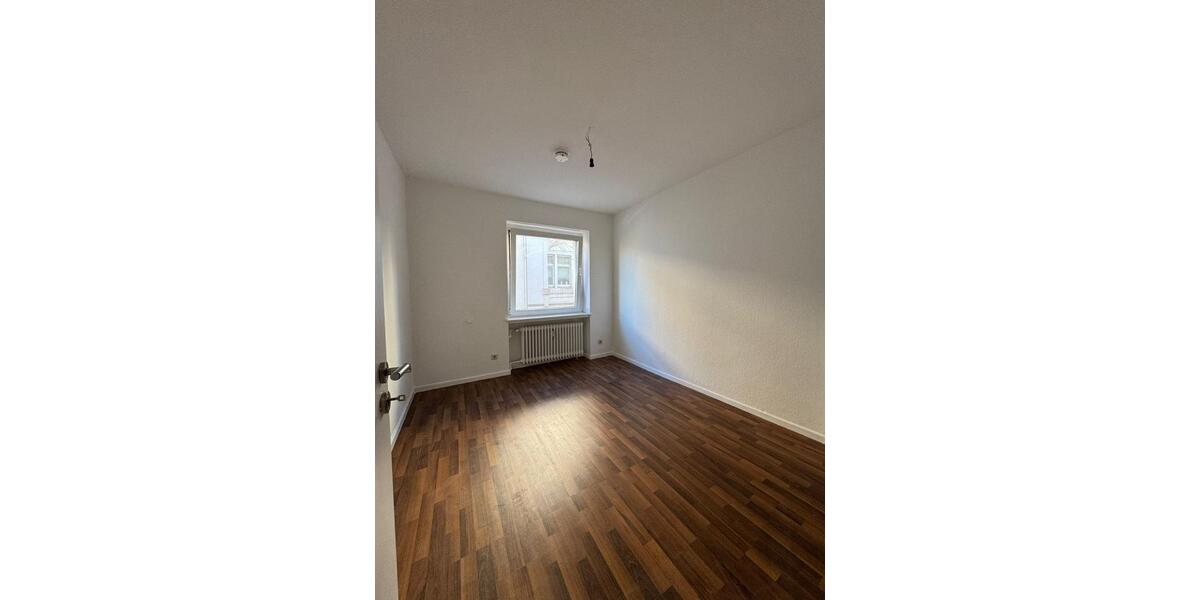 Etagenwohnung Hagen Hagen-Mitte - 3 Zimmer, 80 m&sup2;, 590&euro; | Angebot:25614437