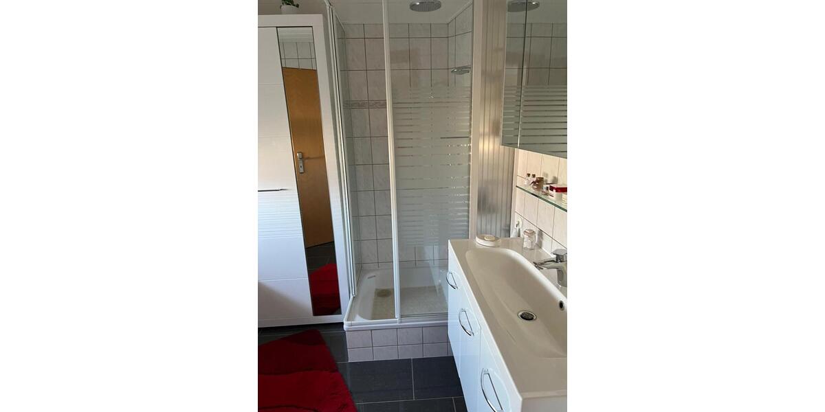 Dachgeschoßwohnung Iserlohn Sümmern - 1 Zimmer, 58 m&sup2;, 125.000&euro; | Angebot:26033994