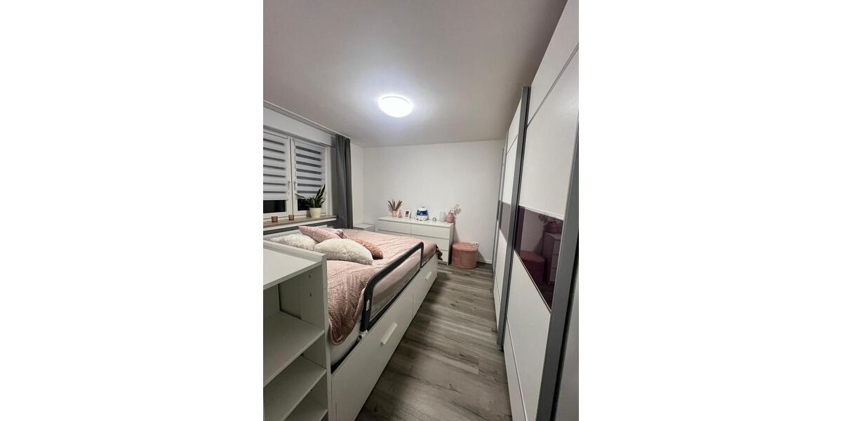 Einfamilienhaus Iserlohn Sümmern - 9 Zimmer, 180 m&sup2;, 399.000&euro; | Angebot:25017524