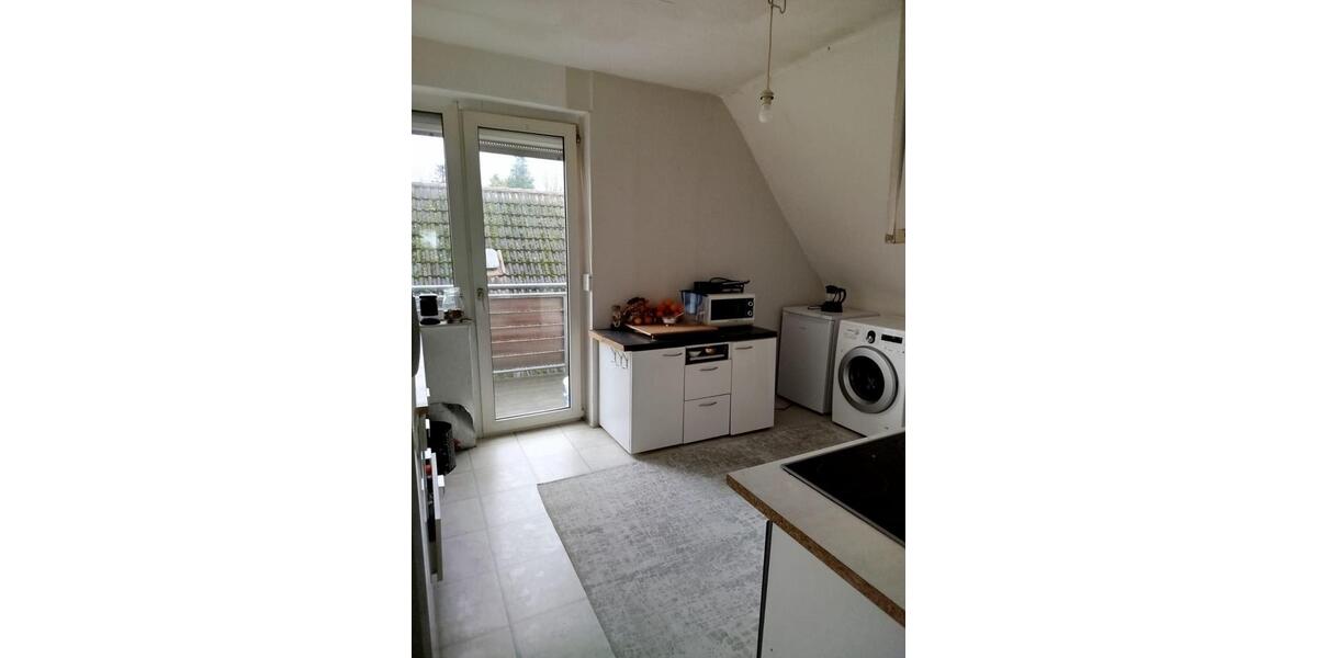 Etagenwohnung Altena - 4 Zimmer, 110 m&sup2;, 1.000&euro; | Angebot:24813241