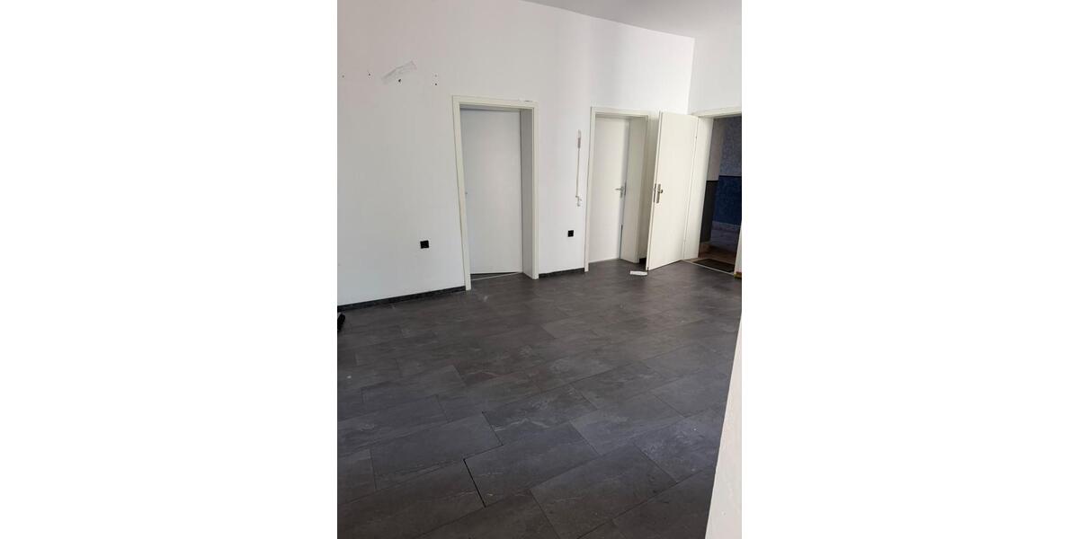 Erdgeschoßwohnung Schwerte - 3 Zimmer, 75 m&sup2;, 800&euro; | Angebot:27596208