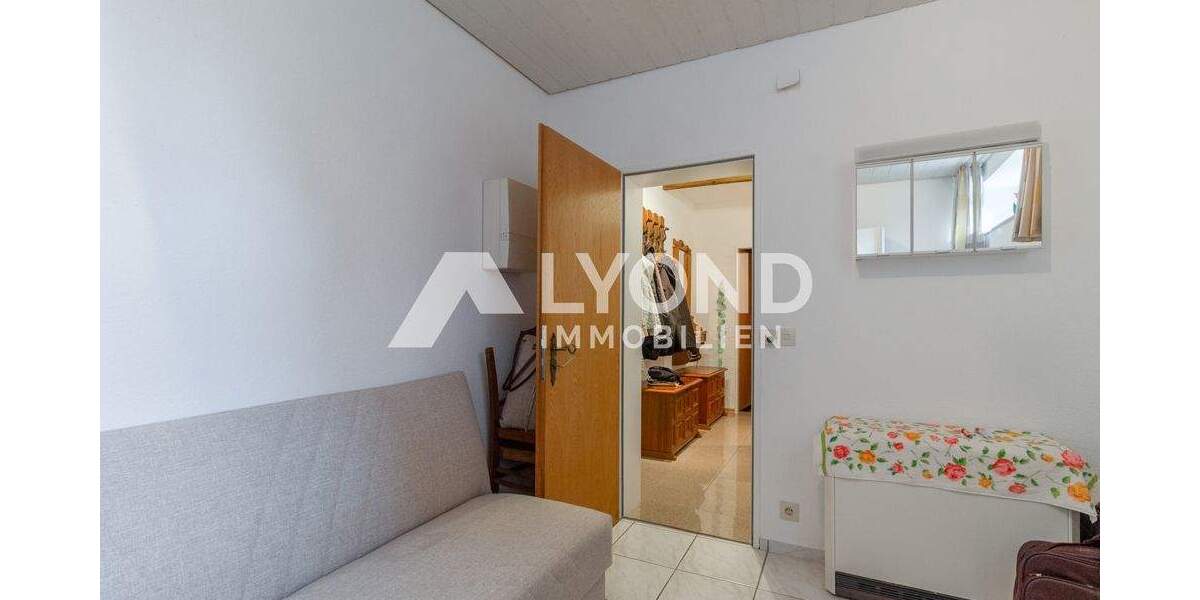 Etagenwohnung Hagen / Hohenlimburg Hohenlimburg - 5 Zimmer, 131 m&sup2;, 185.000&euro; | Angebot:25676930