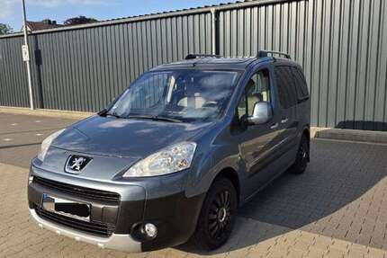 Peugeot Partner 240.000 km 5.300 &euro; Lüdenscheid 58511