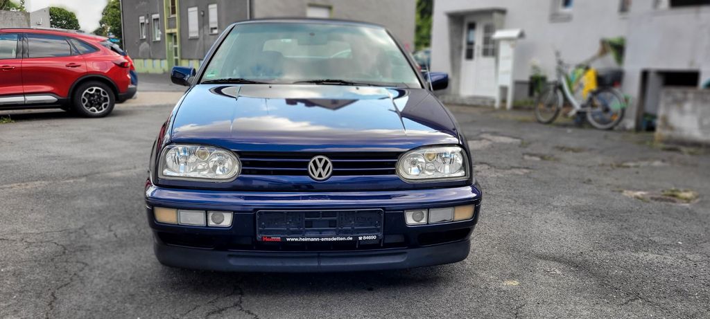 VW Golf 220.922 km 2.999 &euro; Lünen 44532