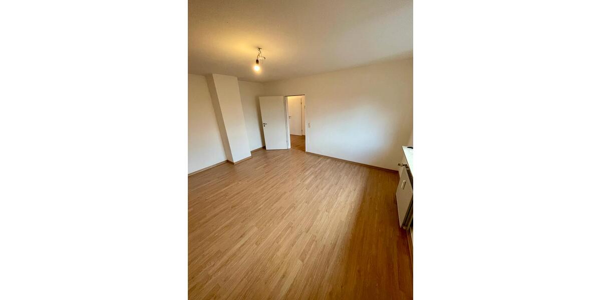 Dachgeschoßwohnung Dortmund Brackel - 2.5 Zimmer, 70 m&sup2;, 650&euro; | Angebot:25838710
