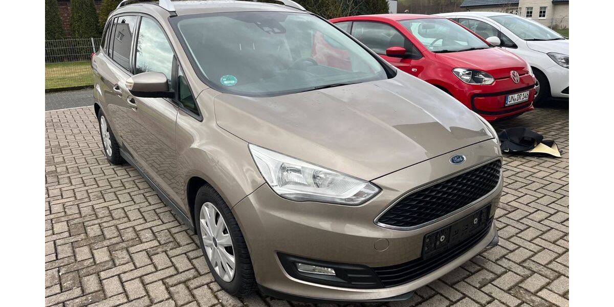 Ford Grand C-Max 138.592 km 7.700 &euro; Fröndenberg 58730