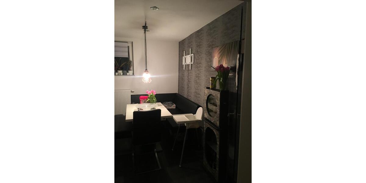 Dachgeschoßwohnung Hagen Hagen-Nord - 3 Zimmer, 80 m&sup2;, 950&euro; | Angebot:25057383