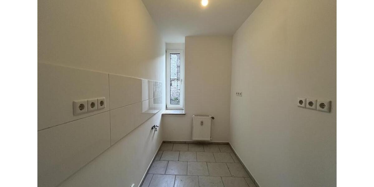 Erdgeschoßwohnung Bochum Höntrop - 2 Zimmer, 41 m&sup2;, 300&euro; | Angebot:25861521
