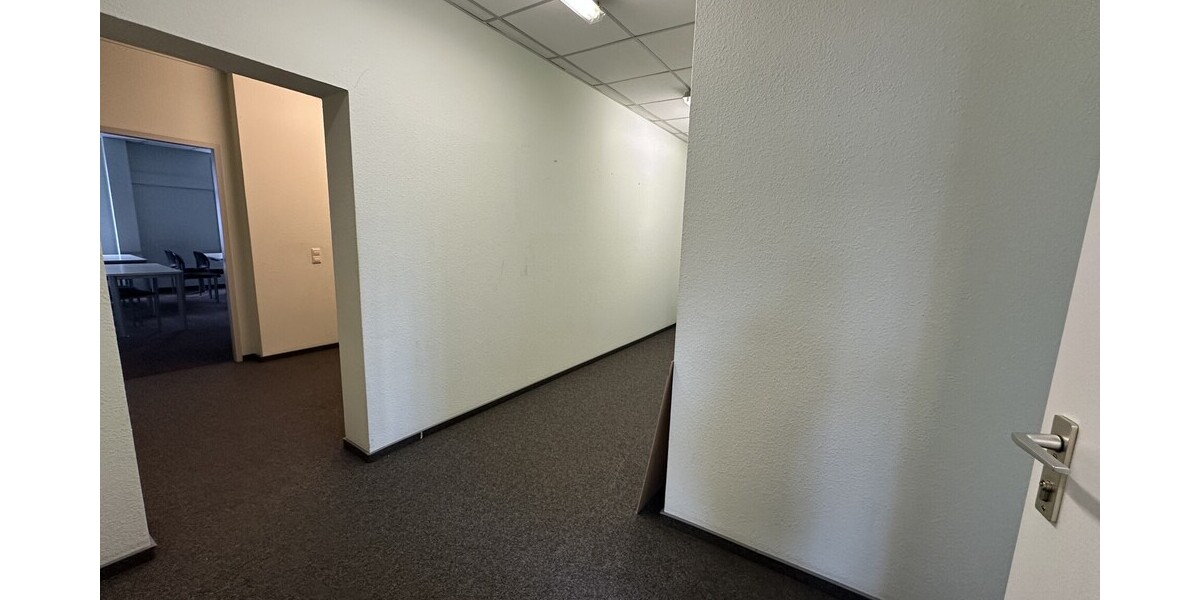 Attraktive Fahrschulfläche in Top-Lage von Dortmund-Brackel - Gewerbeobjekt Dortmund / Brackel Brackel | Angebot:26057671