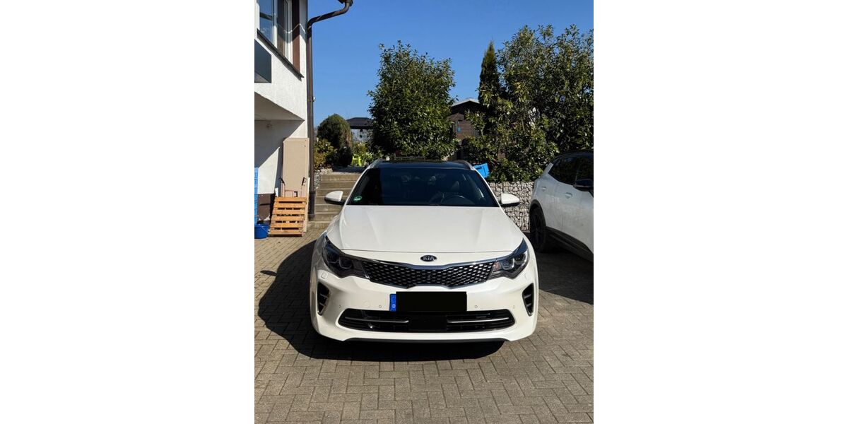 Kia Optima 148.000 km 13.099 &euro; Herne 44651