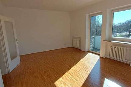 Wohnung Dortmund Innenstadt Ost - 3 Zimmer, 74 m&sup2;, 850&euro; | Angebot:25774332