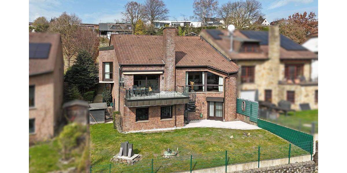 Einfamilienhaus Bochum Stiepel - 5 Zimmer, 257 m&sup2;, 1.175.000&euro; | Angebot:26037413