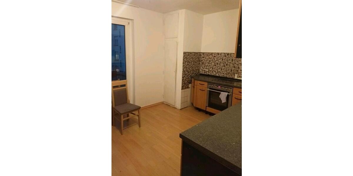 Etagenwohnung Hagen - 5 Zimmer, 120 m&sup2;, 1.100&euro; | Angebot:25832686