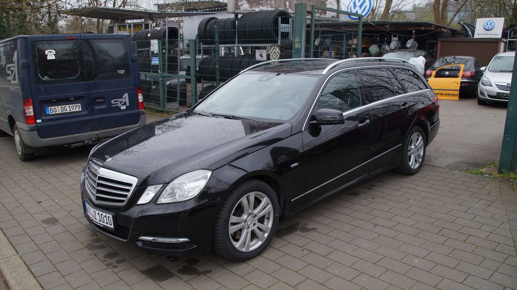 Mercedes-Benz E 350 211.000 km 9.999 &euro; Bochum 44793