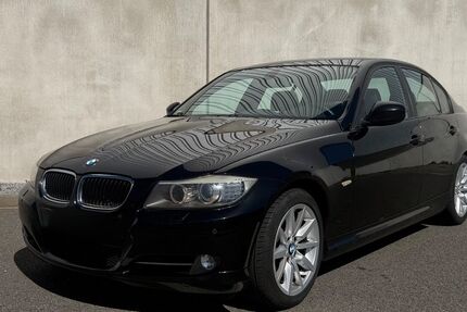 BMW 320 245.321 km 5.499 &euro; Schwerte 58239