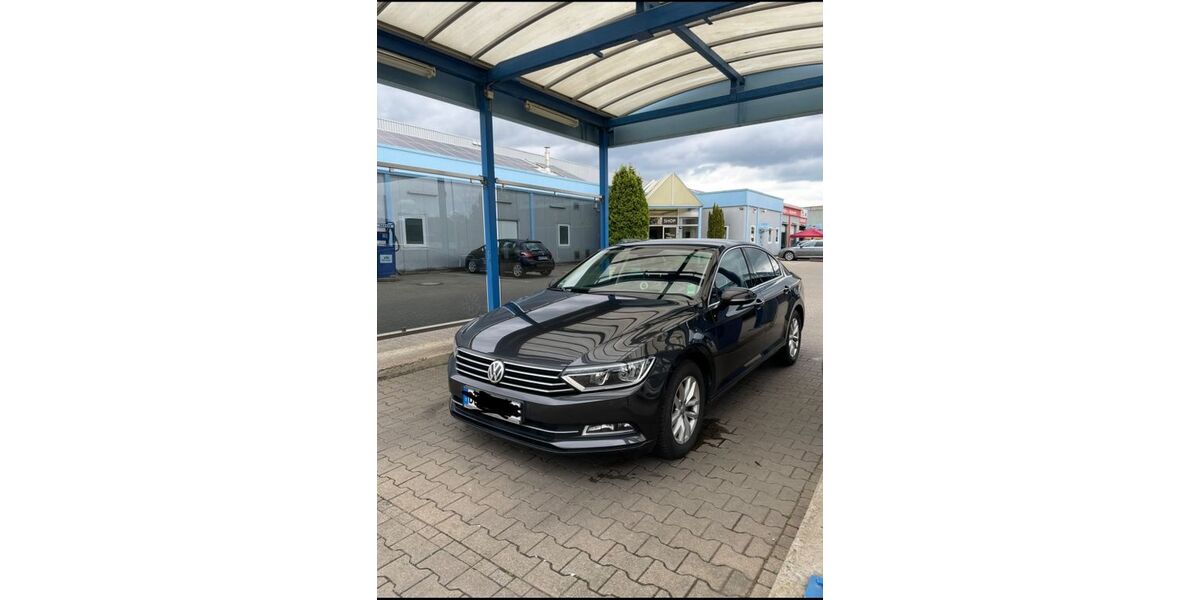 VW Passat 157.600 km 13.600 &euro; Bochum 44869