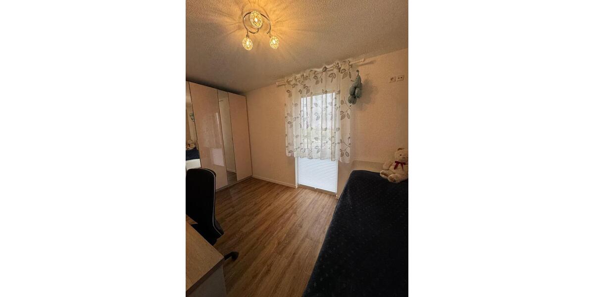 Hochparterre Witten Annen - 4 Zimmer, 96 m&sup2;, 295.000&euro; | Angebot:26241870