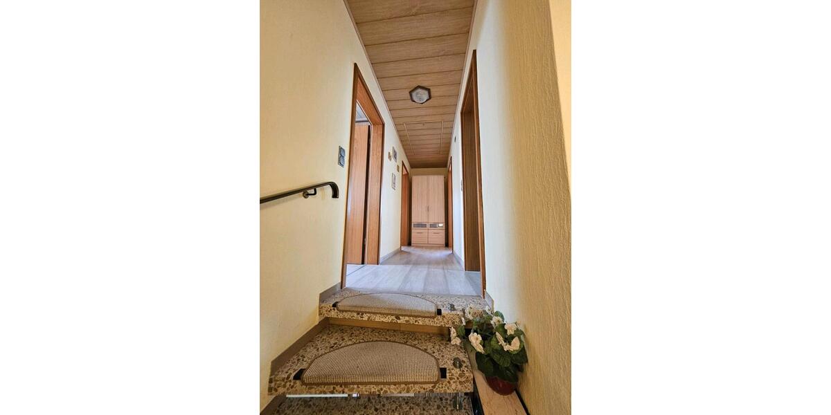 Doppelhaushälfte Bergkamen - 5 Zimmer, 130 m&sup2;, 1.800&euro; | Angebot:27614931