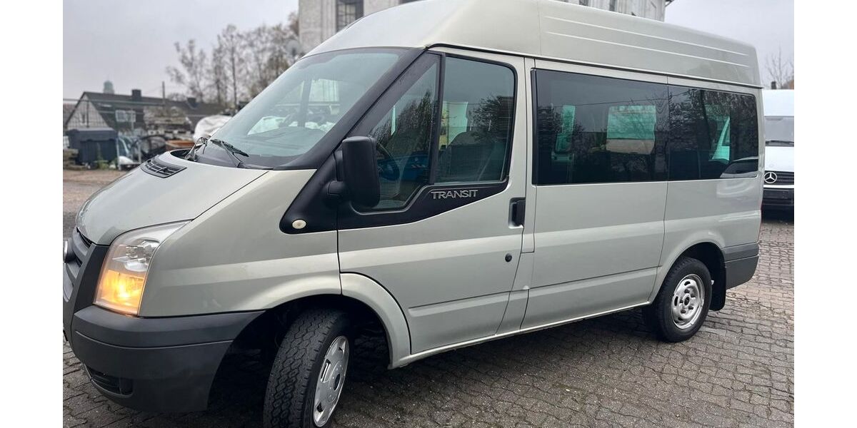 Ford Transit 128.000 km 7.800 &euro; Bochum 44805