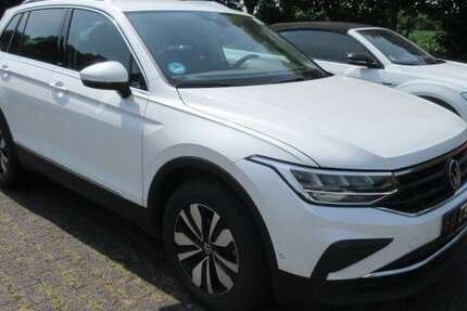 VW Tiguan MOVE 2.0 TDI DSG NAVI KAMERA LED ACC ALU AP 28.150 km 31.988 &euro; Bergkamen 59192