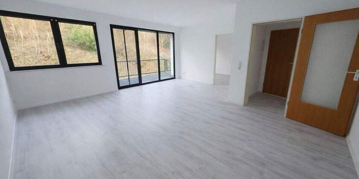 Etagenwohnung Lüdenscheid Staberg - 2 Zimmer, 60 m&sup2;, 540&euro; | Angebot:25866633