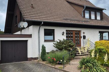 Haus Balve - 5 Zimmer, 241 m&sup2;, 399.000&euro; | Angebot:26998781