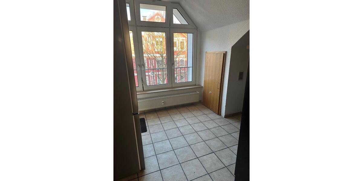 Dachgeschoßwohnung Werdohl - 2.5 Zimmer, 70 m&sup2;, 95.000&euro; | Angebot:24811777