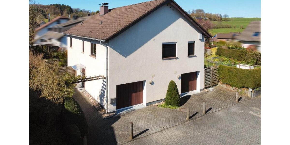 Einfamilienhaus Schalksmühle - 7 Zimmer, 161 m&sup2;, 419.000&euro; | Angebot:27534475