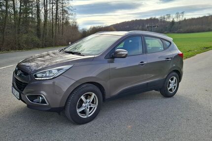 Hyundai ix35 82.200 km 12.490 &euro; Balve 58802