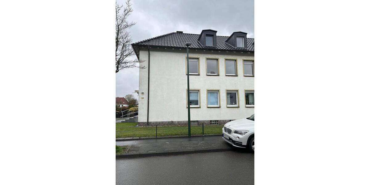 Etagenwohnung Lünen Brambauer - 3 Zimmer, 94 m&sup2;, 165.000&euro; | Angebot:25948288