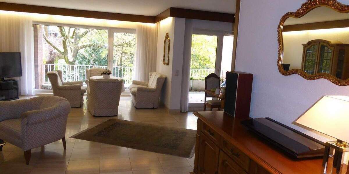 Etagenwohnung Dortmund Mitte - 3 Zimmer, 125 m&sup2;, 1.500&euro; | Angebot:25698605