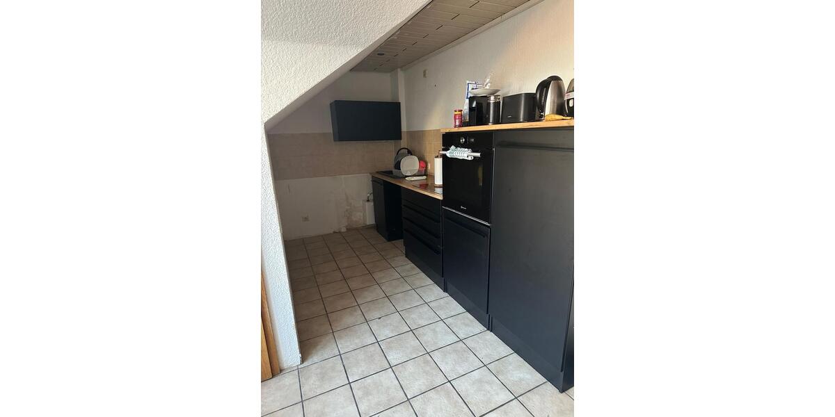 Dachgeschoßwohnung Werdohl - 2.5 Zimmer, 70 m&sup2;, 95.000&euro; | Angebot:24811777