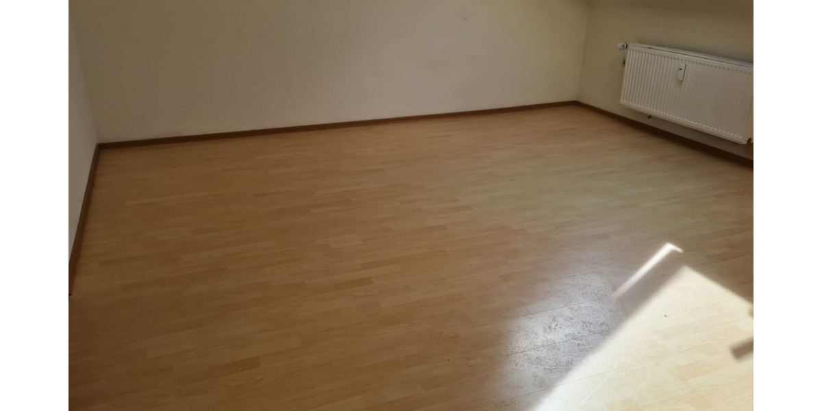 Etagenwohnung Neuenrade - 2 Zimmer, 63 m&sup2;, 59.999&euro; | Angebot:25703438