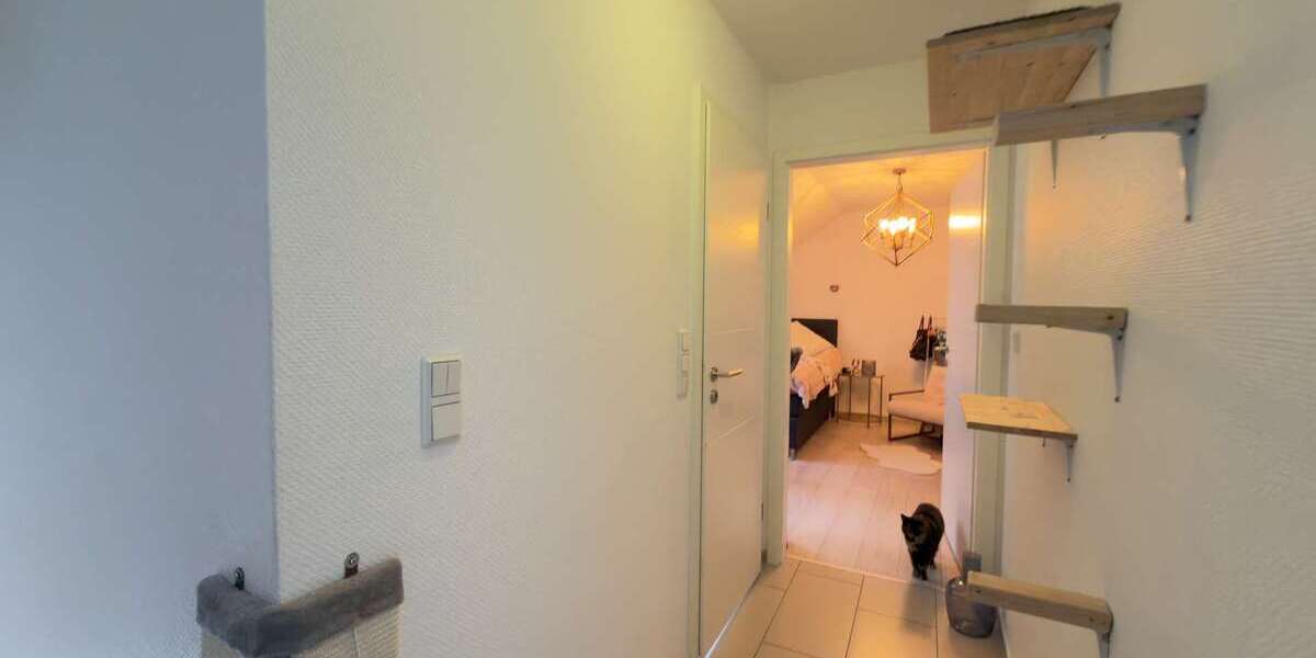 Modernisiertes Reihenhaus mit Wellnessbad, Gäste-WC, Keller & 248 m² Grundstück - Reihenmittelhaus Bönen | Angebot:27671909