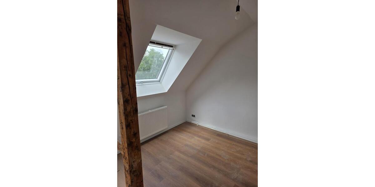 Dachgeschoßwohnung Hagen Hagen-Nord - 4 Zimmer, 95 m&sup2;, 550&euro; | Angebot:26689282