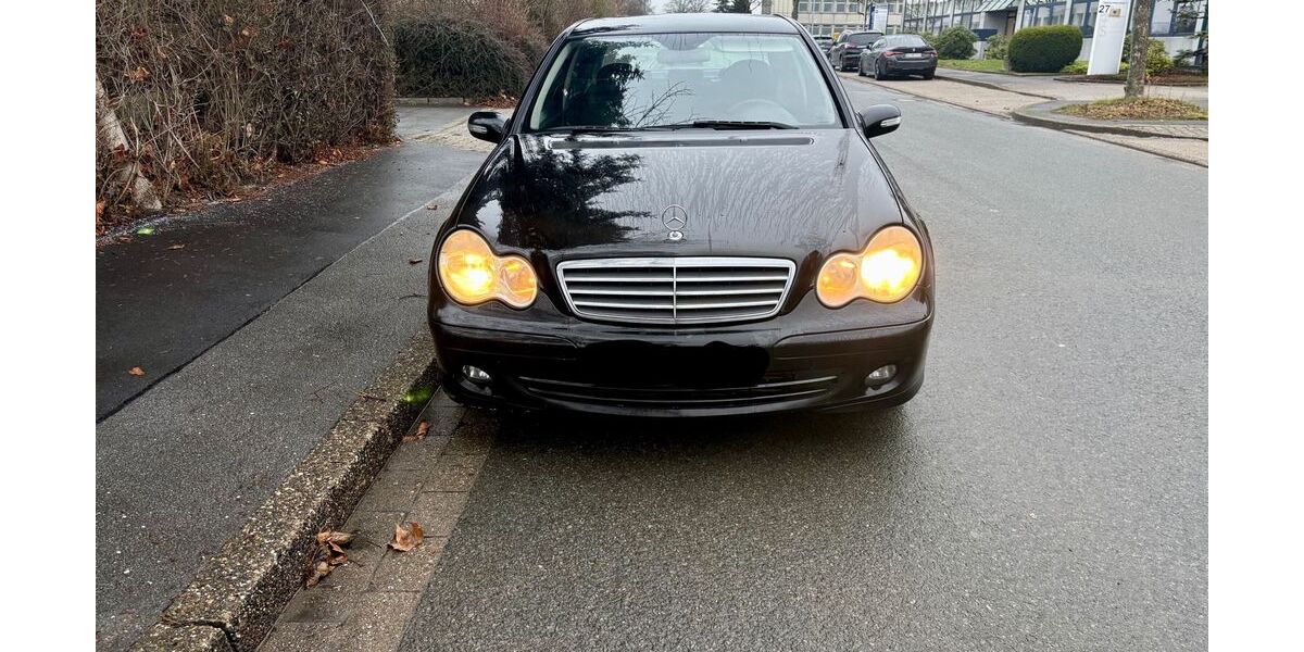 Mercedes-Benz C 180 317.000 km 1.900 &euro; Dortmund 44319