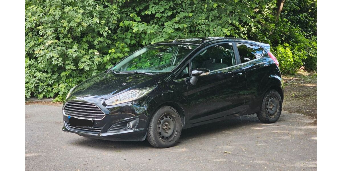 Ford Fiesta 285.000 km 2.500 &euro; Dortmund 44359