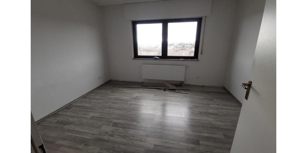 Dachgeschoßwohnung Lüdenscheid Staberg - 2 Zimmer, 58 m&sup2;, 425&euro; | Angebot:24492095