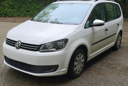 VW Touran 251.213 km 5.250 &euro; Dortmund 44289