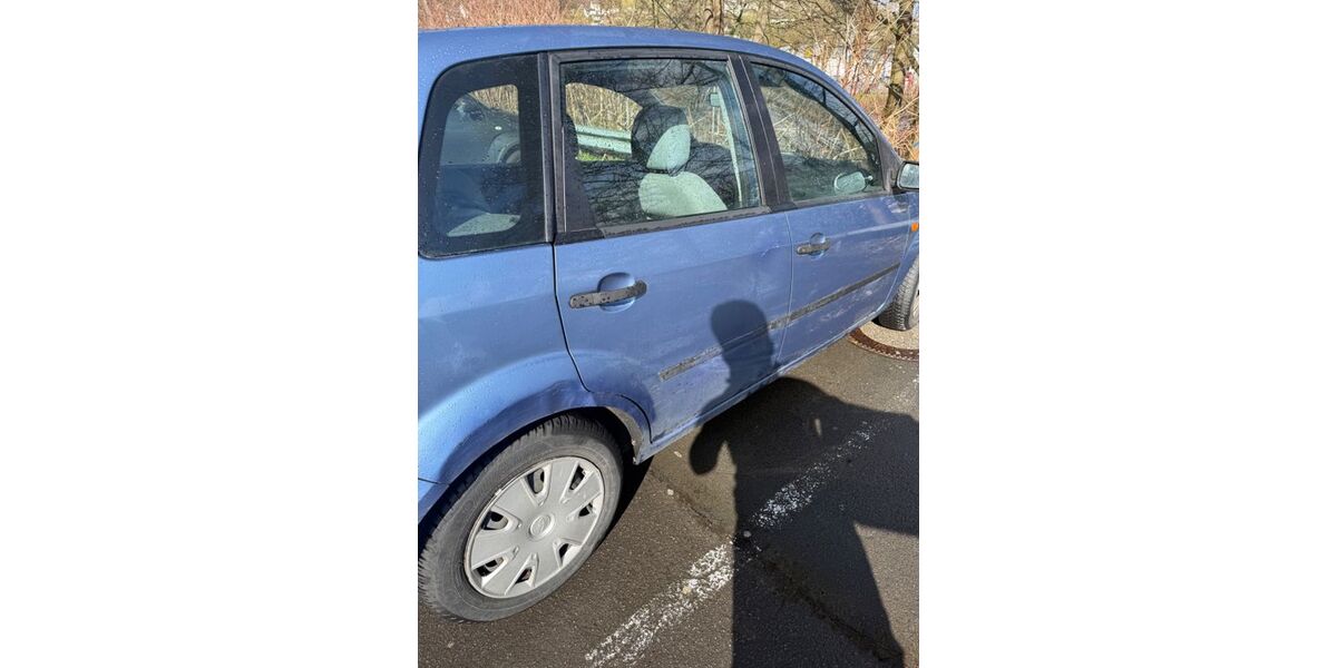 Ford Fiesta 147.000 km 1.850 &euro; Werdohl 58791