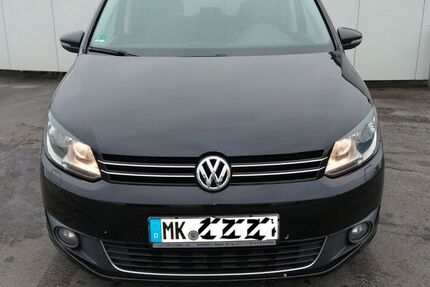 VW Touran 302.600 km 5.900 &euro; Menden 58706