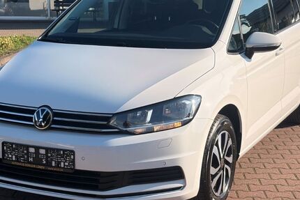 VW Touran 92.204 km 22.870 &euro; Lünen 44536