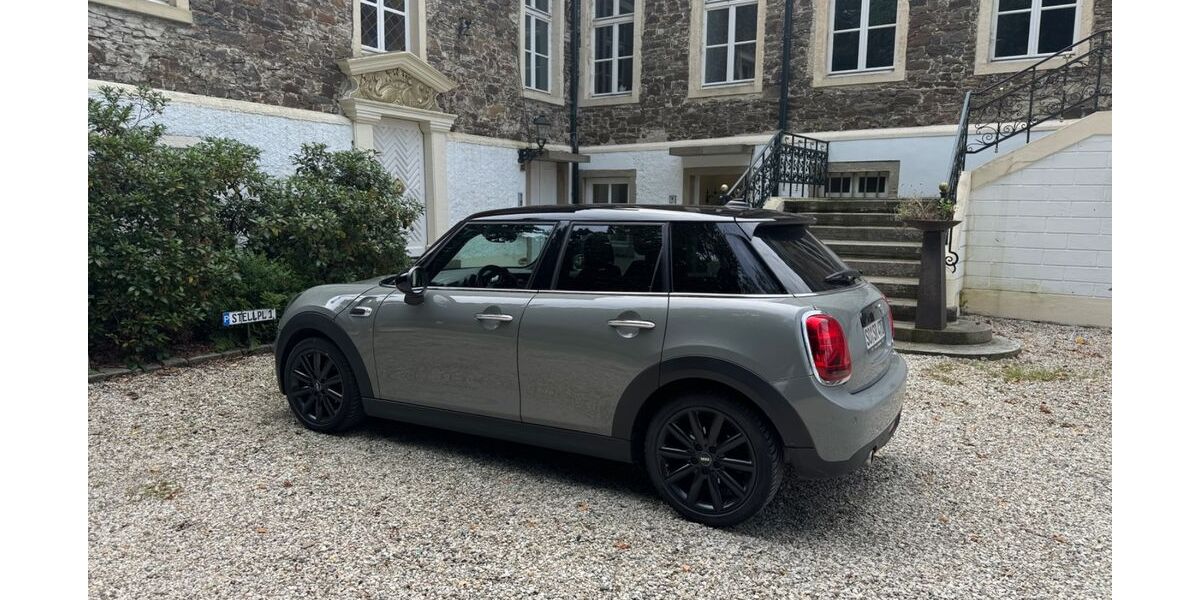 Mini Cooper 128.000 km 11.700 &euro; Ense 59469