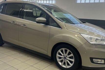 Ford Grand C-Max 98.043 km 9.200 &euro; Kamen 59174