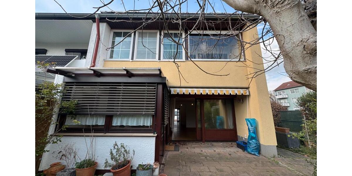 Reihenhaus Dortmund Aplerbeck - 6 Zimmer, 135 m&sup2;, 130.000&euro; | Angebot:26104442