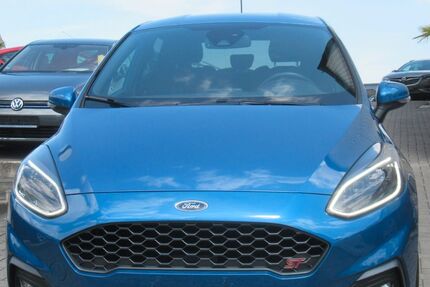 Ford Fiesta 101.861 km 12.890 &euro; Herne 44653