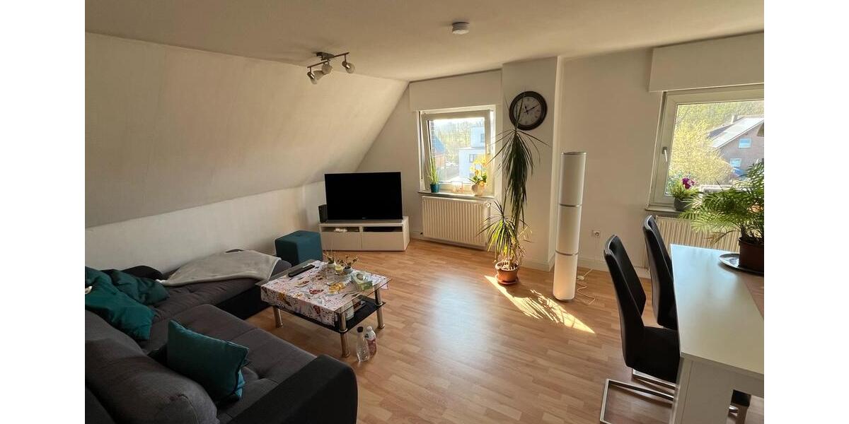Dachgeschoßwohnung Lünen Alstedde - 3.5 Zimmer, 65 m&sup2;, 448&euro; | Angebot:25982696